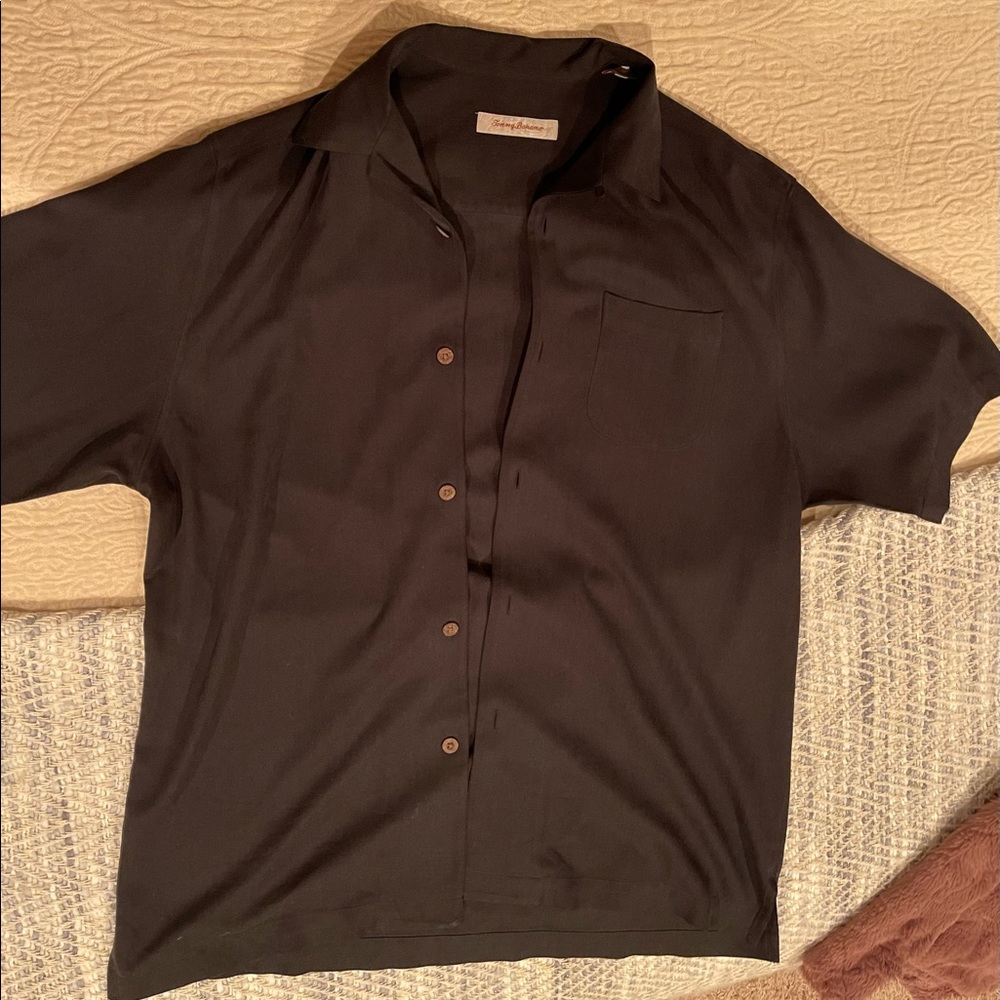 Tommy Bahama medium silk shirt.  Like new!